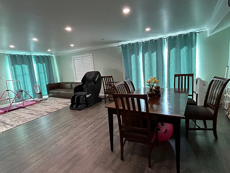 5259 Meridian Ave — Photo 25