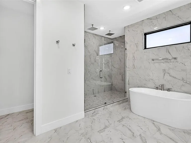 4426 W Euclid Ave — Photo 46