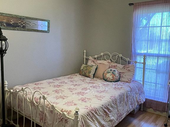 5th image of 2665 Apple Blossom Ln