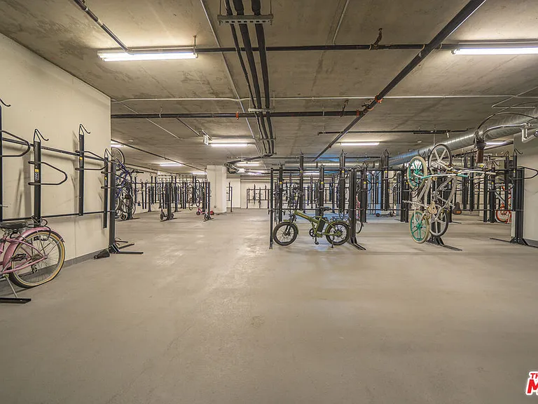 889 Francisco St #3603 — Photo 34