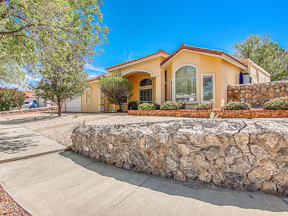 3rd image of 1300 Desert Canyon Dr