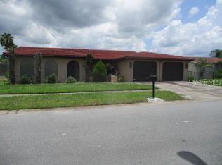 2212 Tumbleweed Dr, Holiday, FL 34690