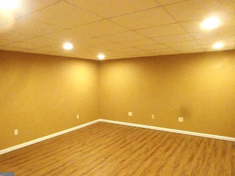 704 Allenview Dr — Photo 11