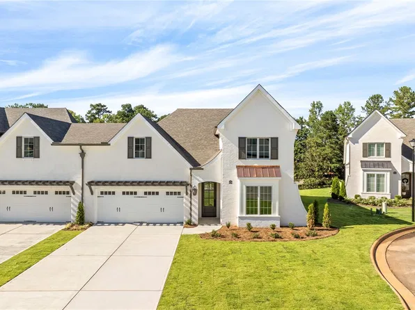 924 Clubview Ct #A, Auburn, AL 36830