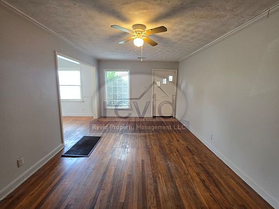 5th image of 26 N Holmes St #26