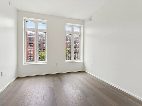 4th image of 543 W 122nd St APT 12G