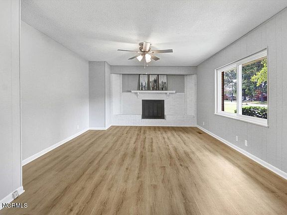 4th image of 3500 Catherine Street