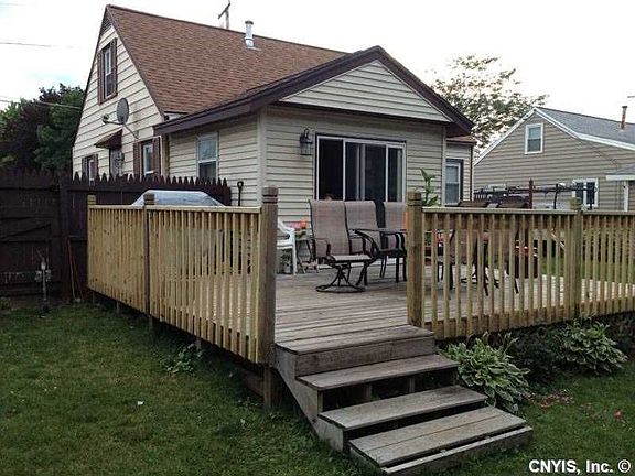 3rd image of 108 Horseshoe Dr