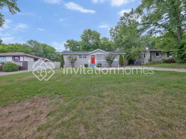 111 Curtiswood Dr, Hendersonville, TN 37075