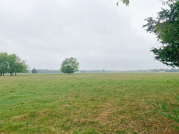 3rd image of 118 County Road 3560