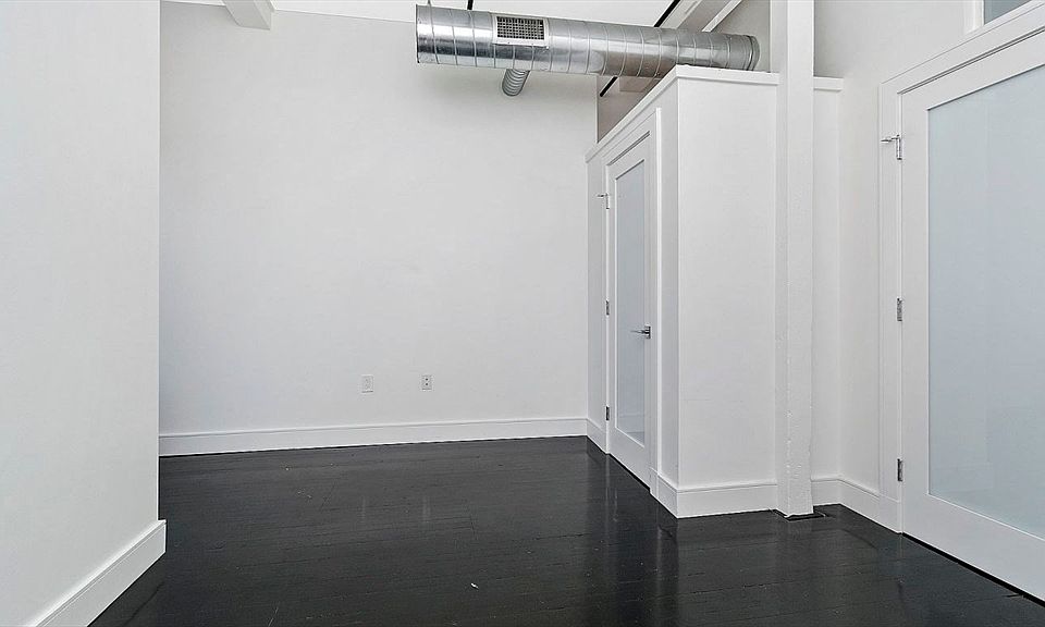 1st image of 244 Brighton Ave APT 307