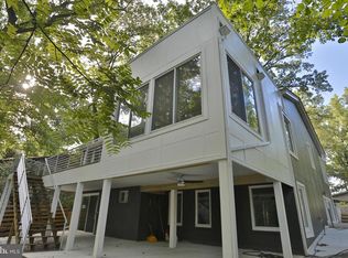 6306 Dahlonega Rd, Bethesda, MD 20816