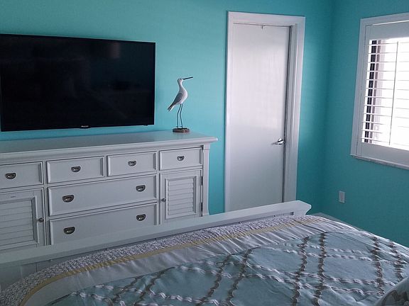 3rd image of 10102 S Ocean Dr #4th