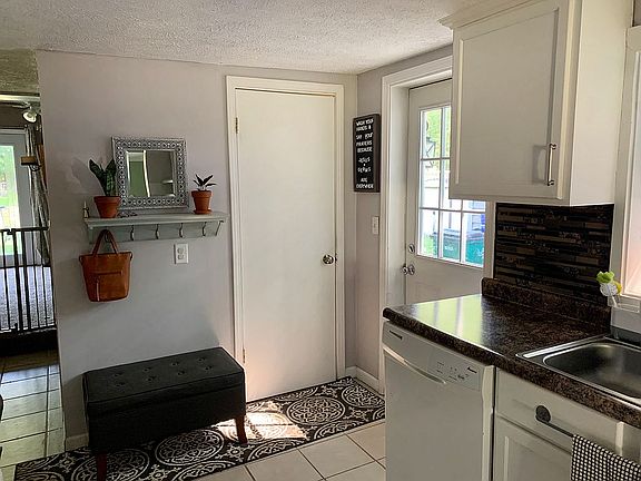 2nd image of 2113 Luwanna Dr
