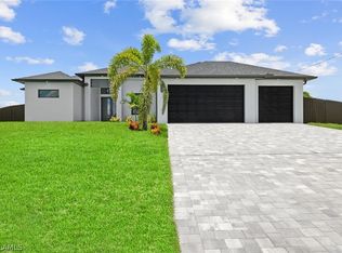 2324 NW 9th Ave, Cape Coral, FL 33993