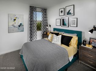 9895 N Solstice Ave, Tucson, AZ 85743