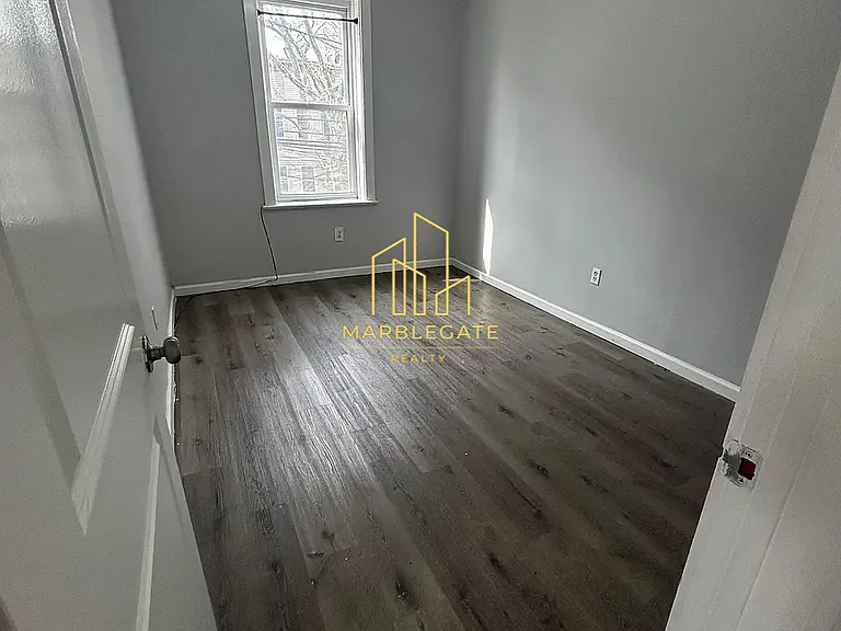 122 Wade St #11 — Photo 5