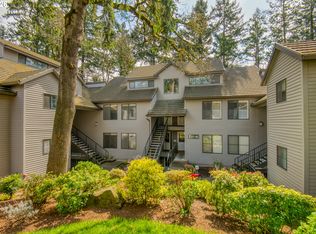 4000 Carman Dr APT 79, Lake Oswego, OR