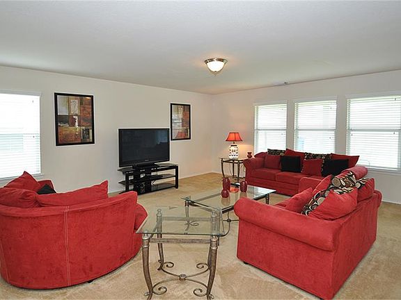 5th image of 9615 Wyatt Oak Ln