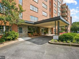 3601 Greenway, Baltimore, MD