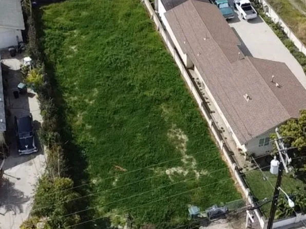10322 Avenida Cinco De Mayo #4, Fountain Valley, CA 92708