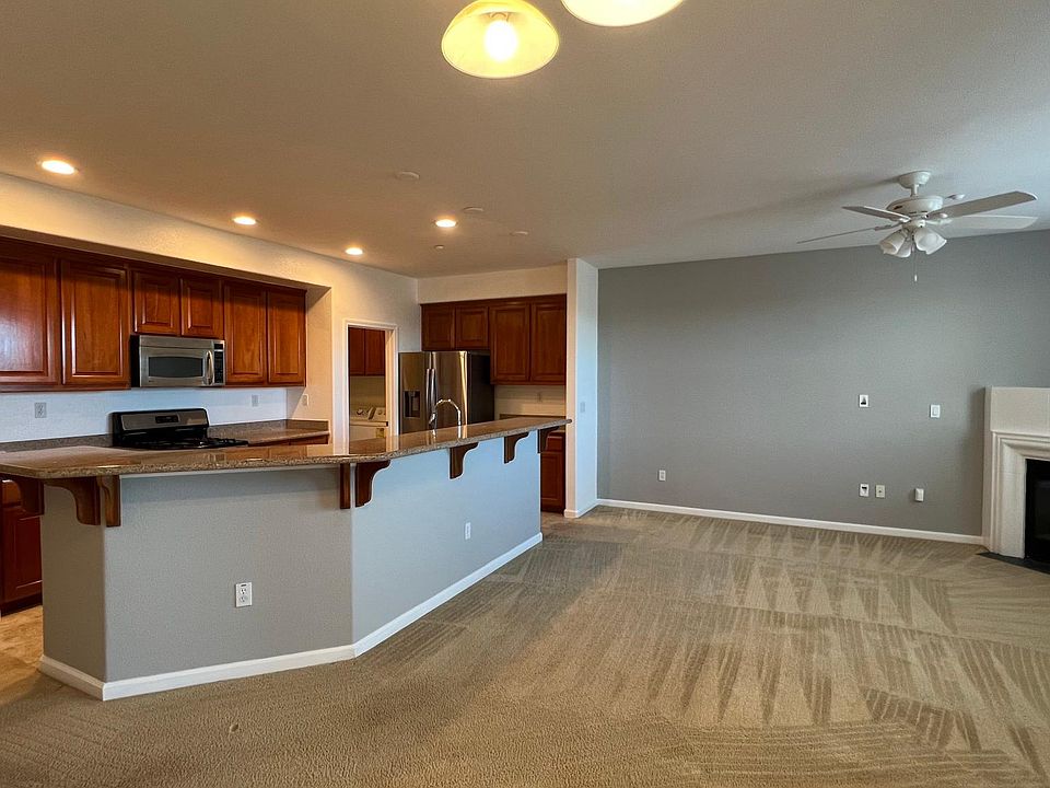Beautiful kitchen and living room