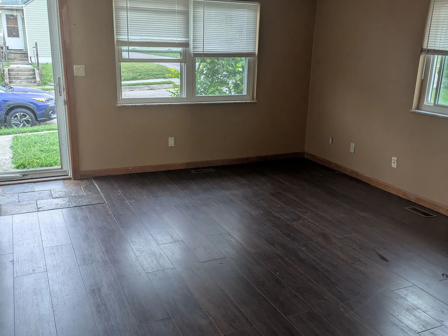 646 Sennett St — Photo 1