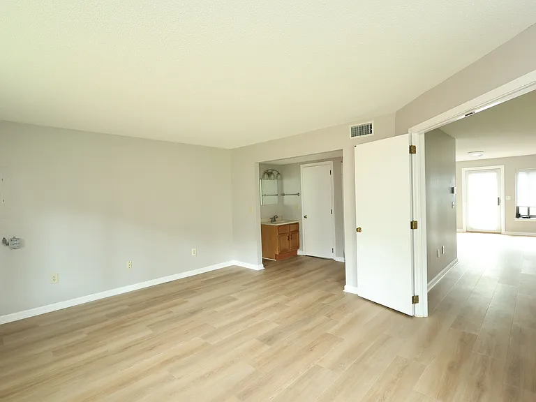 221 Trailside Way — Photo 12