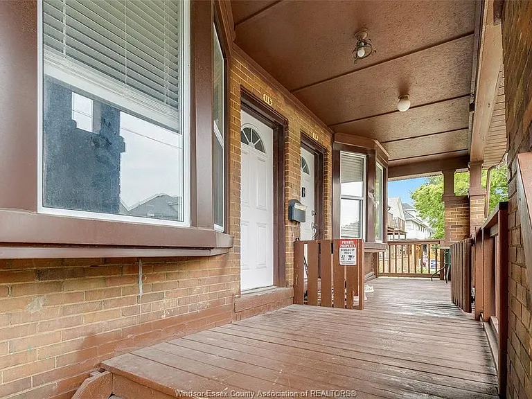 116 Elm Ave — Photo 3