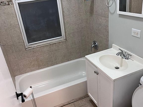 4th image of 3623 W 5th Ave APT 2