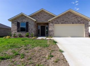 405 Stoneridge Dr, Hillsboro, TX 76645