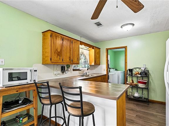 5th image of 48205 Laura Rogers Rd