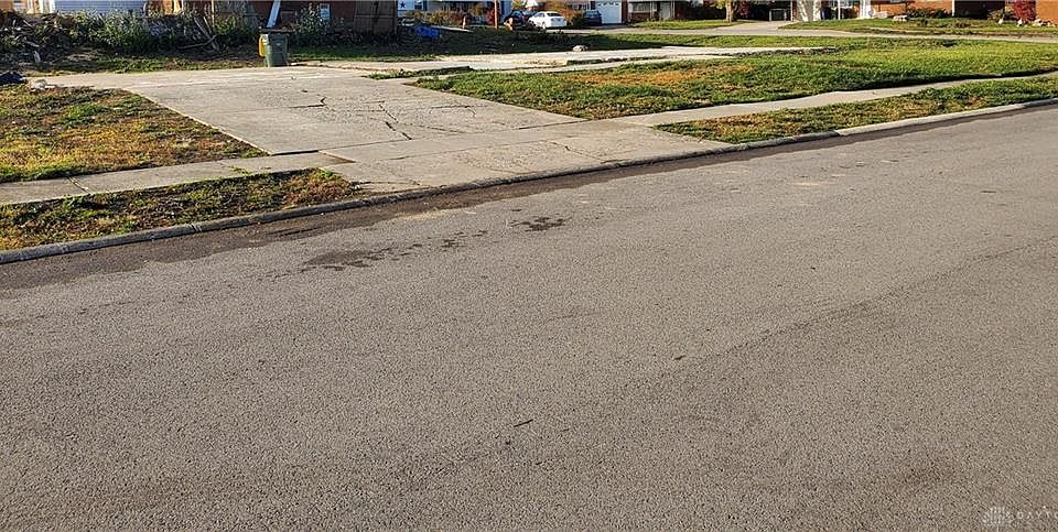 1st image of 239 Crosswell Ave