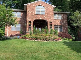 355 Harding Dr, South Orange, NJ 07079