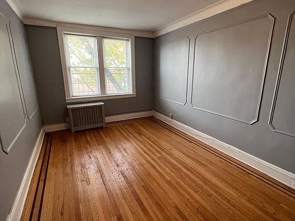 2nd image of 253 Lafayette Ave #14