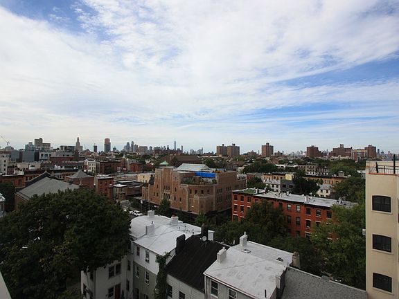 2nd image of 482 Franklin Ave APT 8I