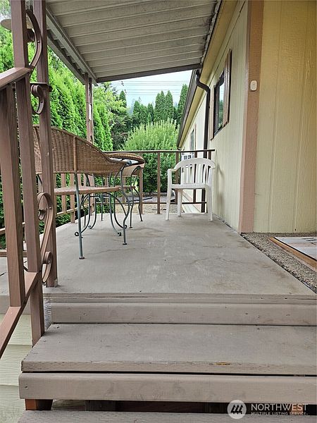 3rd image of 212 Old Owen Road
