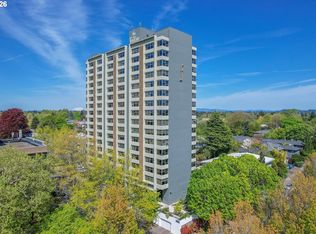 1220 NE 17th Ave APT 16F, Portland, OR