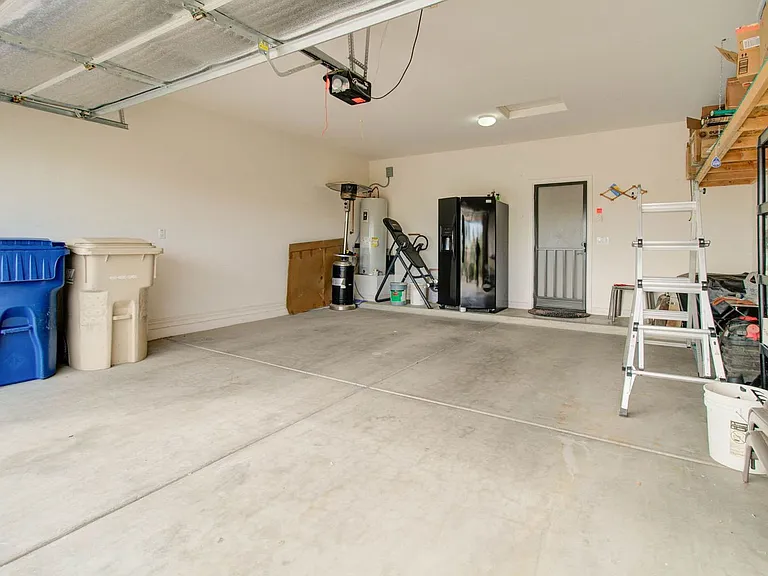 22896 W Arrow Dr — Photo 41