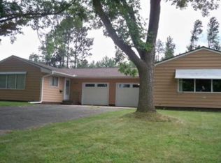 1614 E 12th St, Merrill, WI 54452