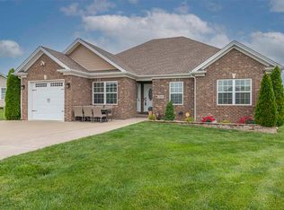 254 Maple Hill Ct, Bowling Green, KY 42101