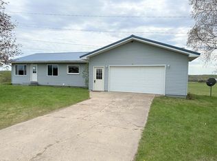 7209 S River Rd, Cheboygan, MI 49721