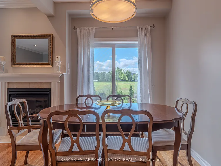 26 Olivia Pl — Photo 9