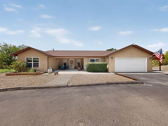 2nd image of 28 Asher Ln