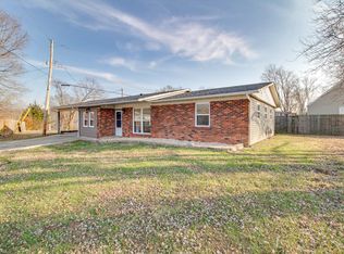 6005 Vollmer Ln, Godfrey, IL