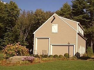 2nd image of 28 Annie Moore Rd