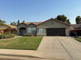 5448 W Cherry Ave, Visalia, CA 93277
