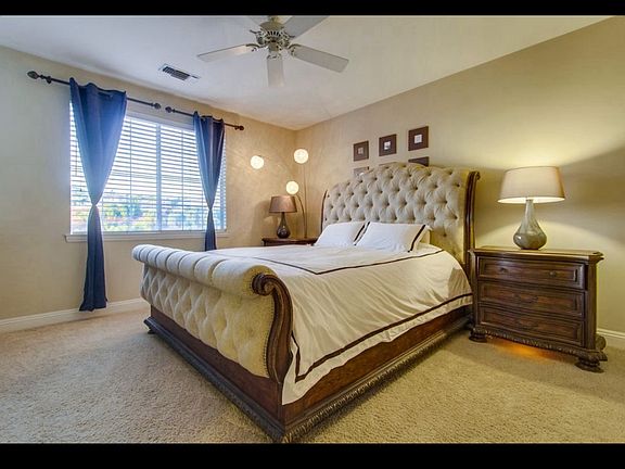4th image of 11832 Miro Cir