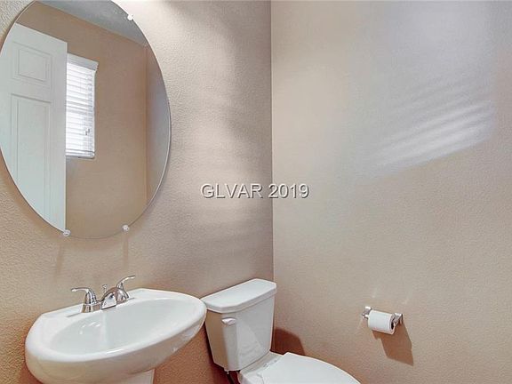 5th image of 10310 Northern Hills Ave