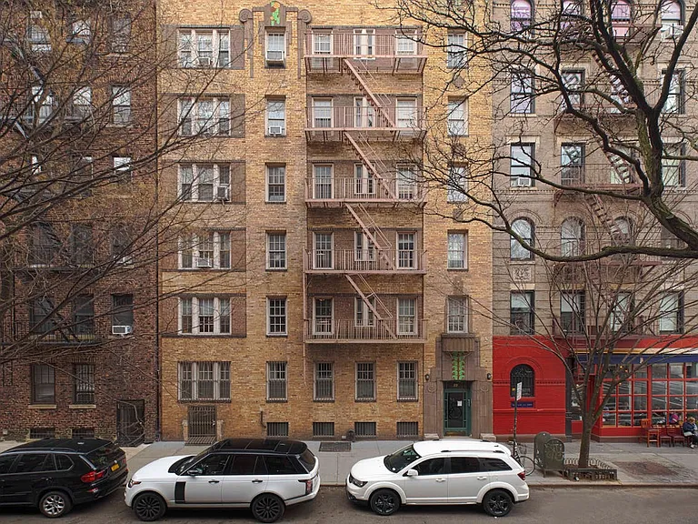 21 Grove St #2A — Photo 7